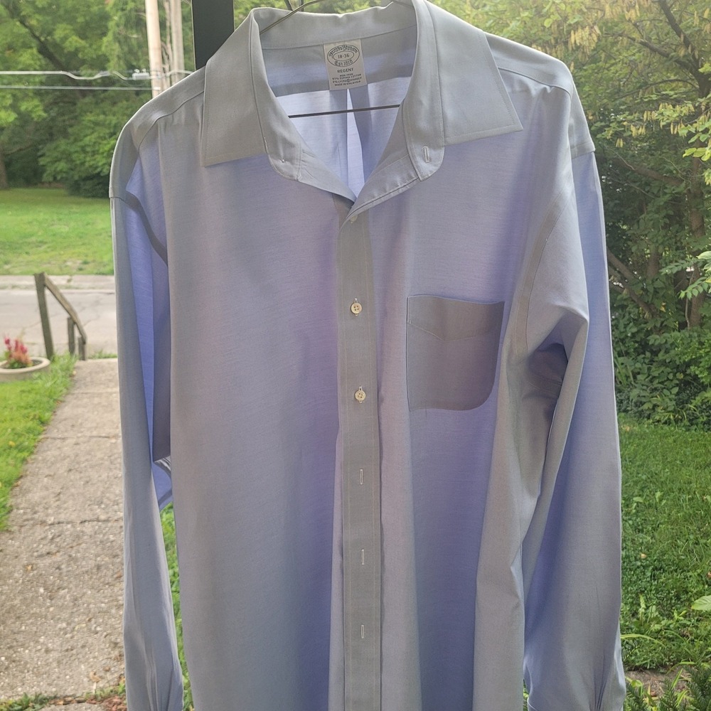 Brooks Brothers Men's Long Sleeve Dress Shirt Button Up Blue Size 18